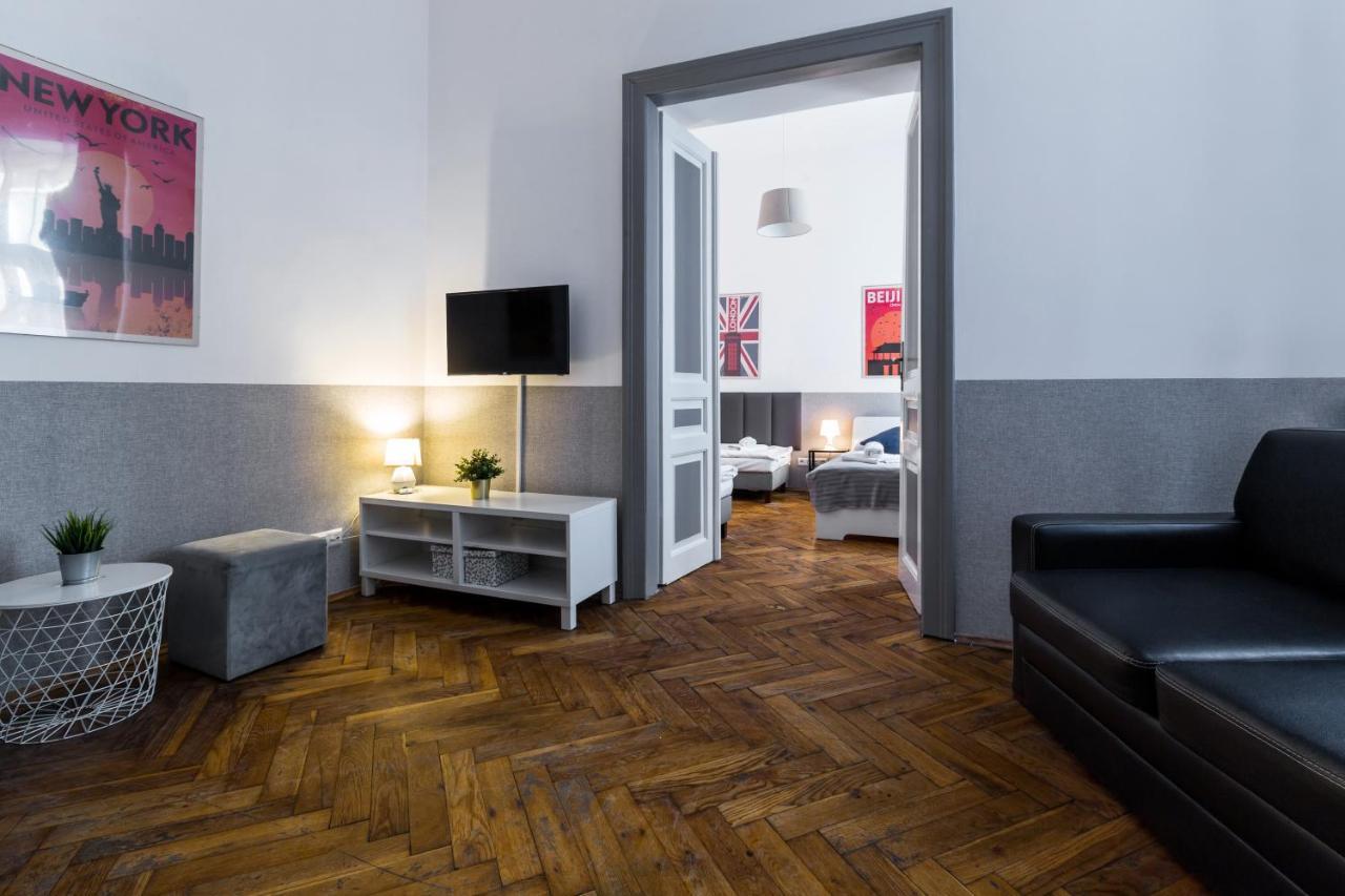 Wawel Cracow Old City Apartments - Friendhouse Apartments Krakow Exterior photo